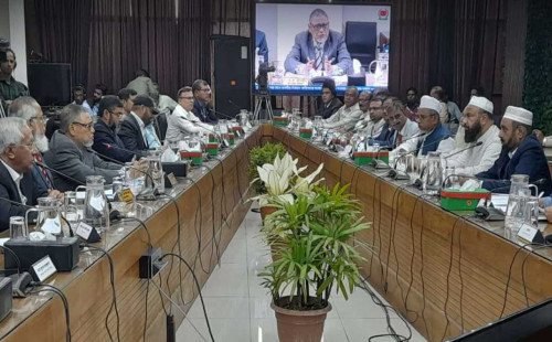 খেলোয়াড়রা সহযোগিতা না করলে নিরপেক্ষতা হারাবে কমিশন : সিইসি 