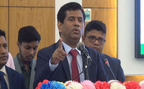 রায় ঘোষণায় ঘণ্টাখানেক সময় লাগতে পারে: চিফ প্রসিকিউটর 