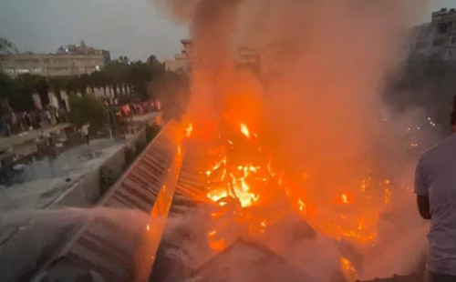 গাজীপুরে আবাসিক কলোনিতে ভয়াবহ আগুন, ১০০ ঘর পুড়ে ছাই 