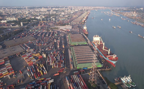 অর্থবছরের প্রথম ৫ মাসে রপ্তানি আয় বৃদ্ধি পেয়েছে দশমিক ৬২ শতাংশ 