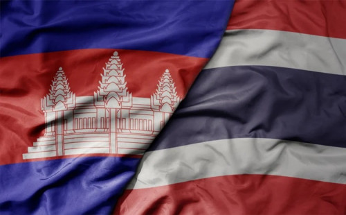 থাইল্যান্ড হামলা তীব্র করেছে 