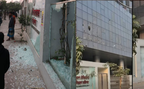 এনইআইআর চালুর প্রতিবাদে বিটিআরসি কার্যালয়ে ভাঙচুর, গ্রেপ্তার ৪৫ 