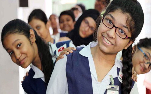 পুরো রমজান মাস শিক্ষাপ্রতিষ্ঠান বন্ধ চেয়ে আইনি নোটিশ 