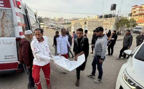 গাজায় শিশুসহ নিহত ১৩ 