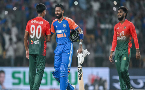 বাংলাদেশের ম্যাচগুলো ভারতে না হলে আয়োজনে আগ্রহী পাকিস্তান 