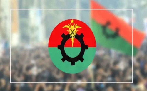 বিএনপির ৪ নেতার পদত্যাগ 