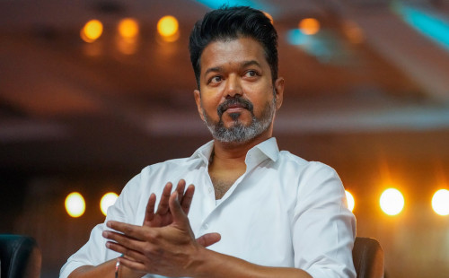 কর ফাঁকির অভিযোগে থালাপতি বিজয়ের নাম 