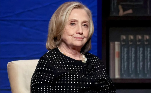 ট্রাম্পের বিরুদ্ধে হিলারির অভিযোগ 