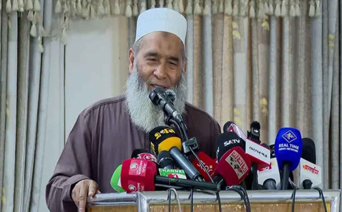 গণভোট না মানলে, জনগণ সরকারকে মেনে নিবে না: মুজিবুর রহমান 