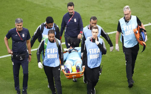 চোট পেলে এক মিনিট মাঠের বাইরে, ফুটবলারদের জন্য নতুন নিয়ম আনছে ফিফা 