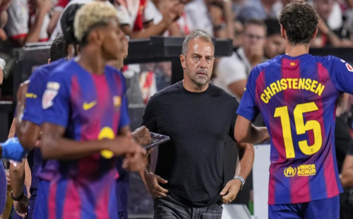 বার্সেলোনার হয়ে শততম ম্যাচ জয়ে রাঙাতে চান হ্যান্সি ফ্লিক 