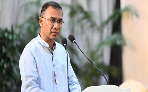 মির্জা আব্বাসকে দ্রুত সিঙ্গাপুরে নেওয়ার পরামর্শ দিলেন প্রধানমন্ত্রী 