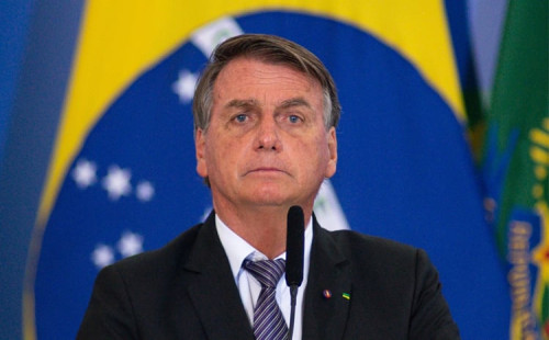 হাসপাতালে বোলসোনারো 