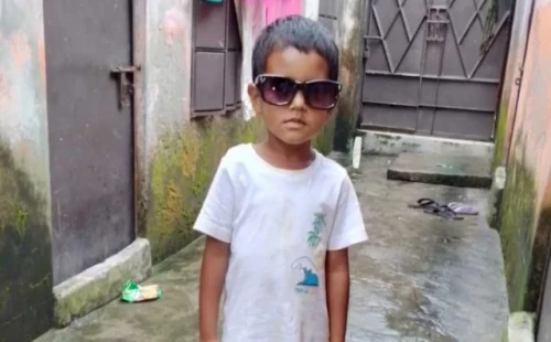 পাইলিংয়ের সময় লোহার পাইপ পড়ে নারায়ণগঞ্জে শিশুর মৃত্যু 