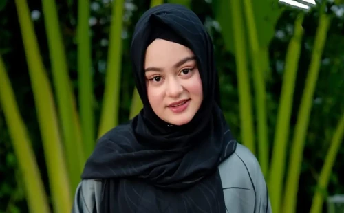 বিয়ে করেছেন সিমরিন লুবাবা 